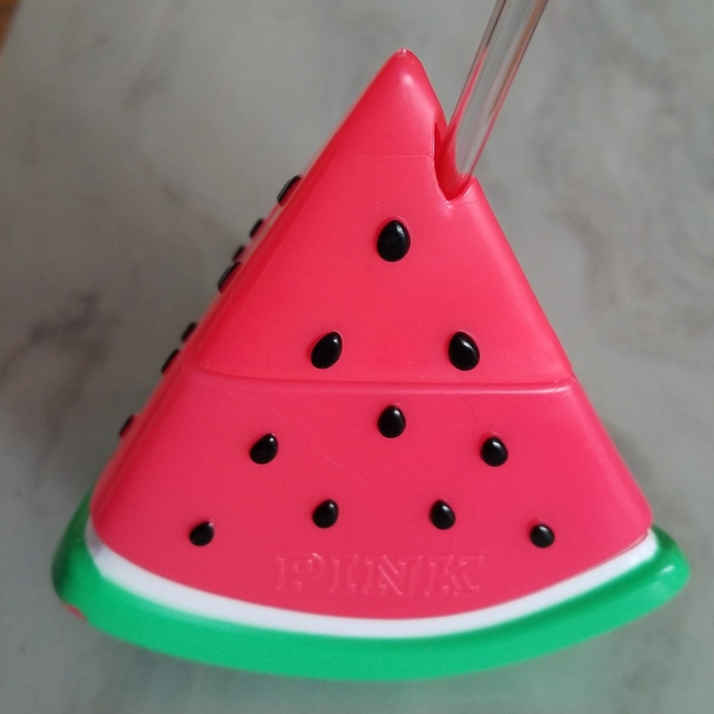 VS Pink watermelon cup